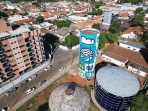 Reservatório do DAE na Vila Santa Catarina recebe pintura artística