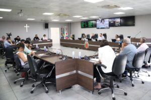 Aprovada Lei de Diretrizes Orçamentárias para 2025 em sessão extraordinária